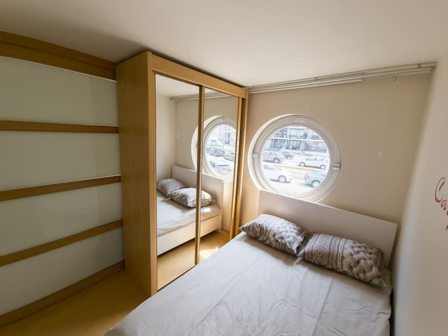 Cozy Studio With Pool Close To The Sea Ostende Exterior foto